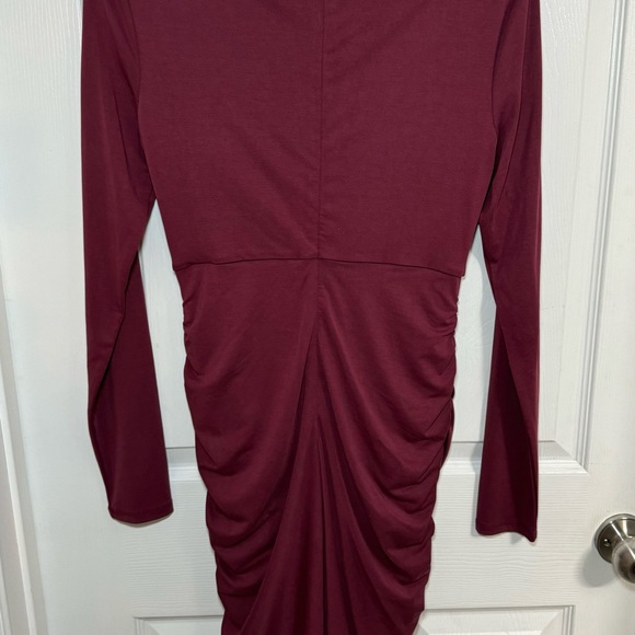 Guess dress - Picture 4 of 7